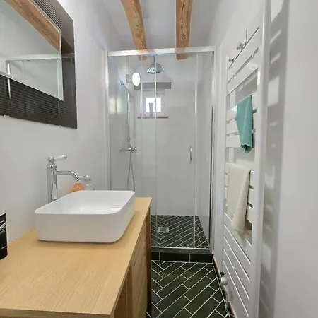 Holiday home Detente Absolue Et Piscine Chauffee